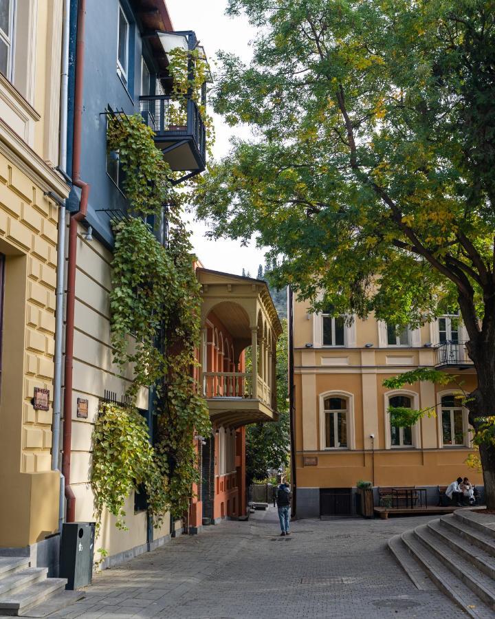 Vintage Tbilisi: Your Retreat Apartment Exterior photo